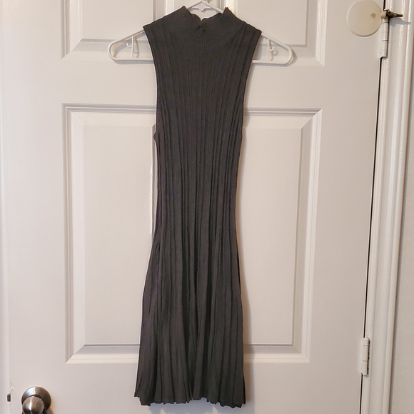 Junior's Fitted Dress - Picture 1 of 3